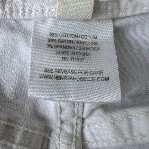 Lila Ryan Stitch Fix Travis Distressed Frey Hem White Cut Off Denim Shorts Sz 30 - Picture 7 of 9